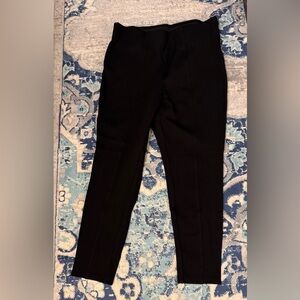 Old Navy Black Extra High-Rise Skinny pants. Size Large Petite.